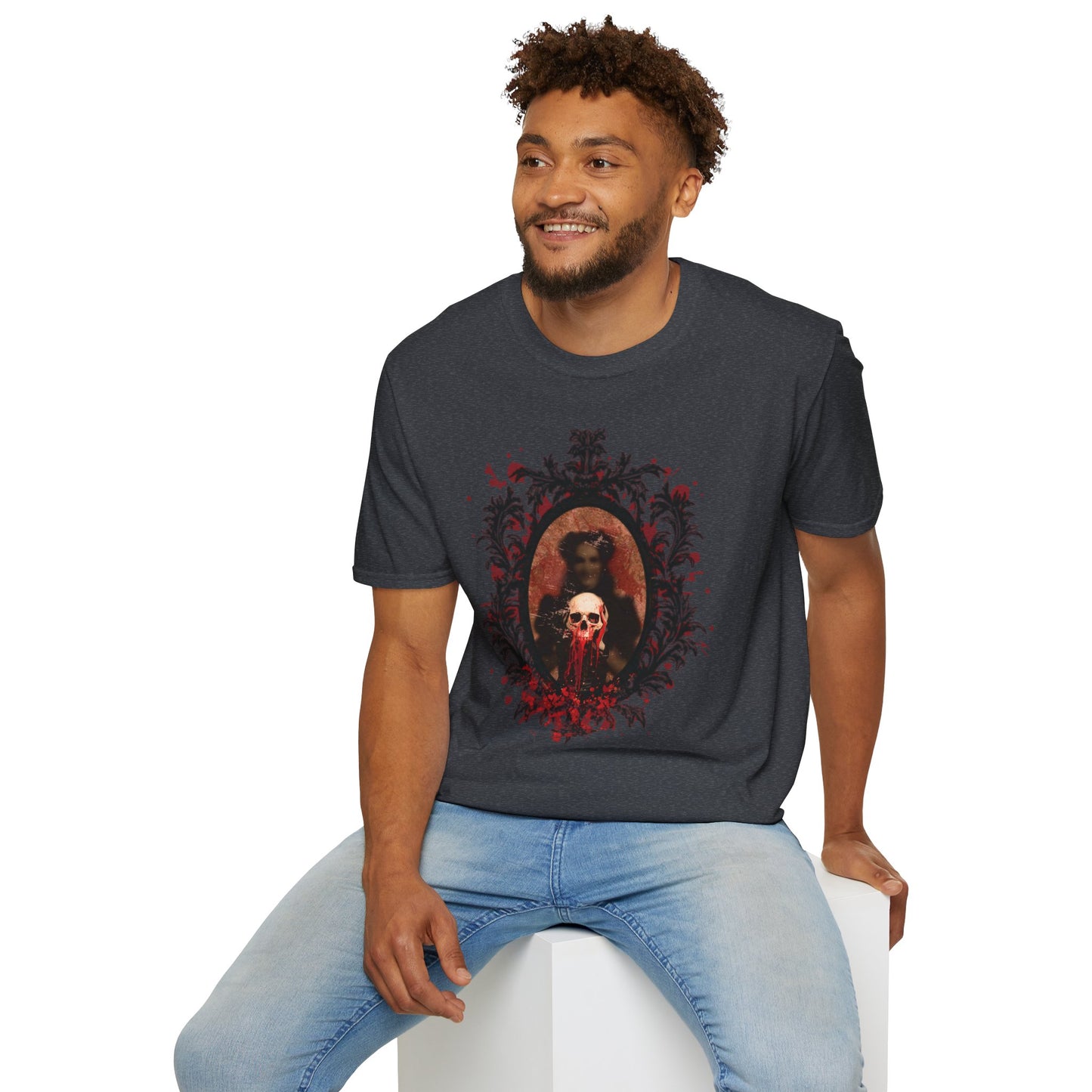 Vintage Gothic Skull Frame - Unisex Softstyle T-Shirt