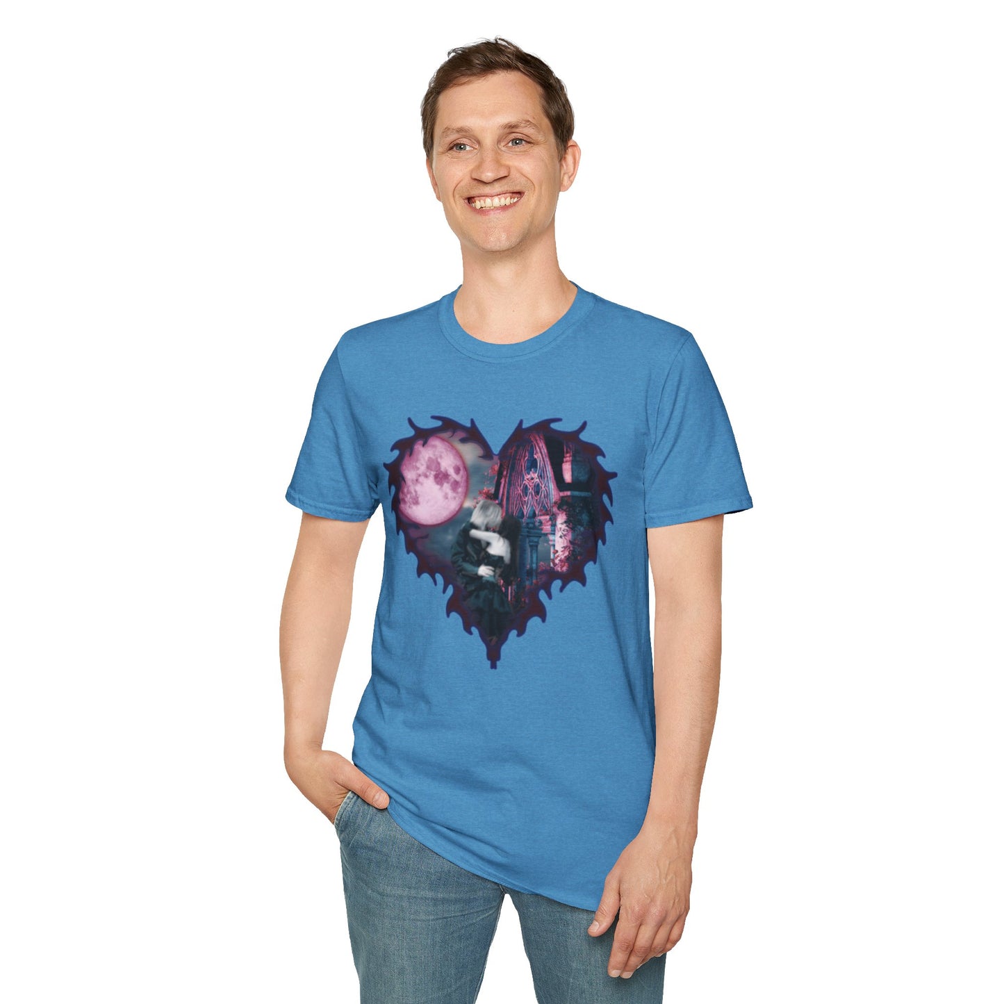 Gothic Couple Under the Moon - Unisex Softstyle T-Shirt