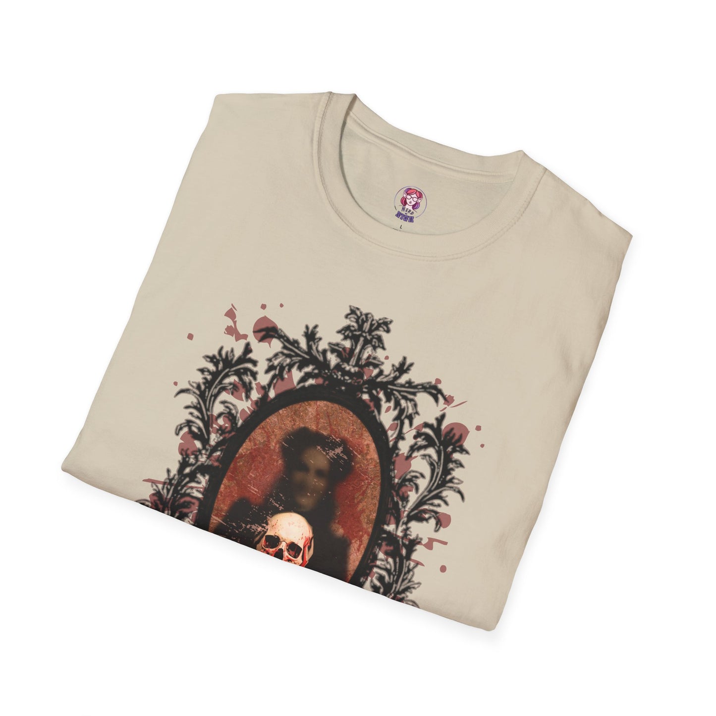 Vintage Gothic Skull Frame - Unisex Softstyle T-Shirt