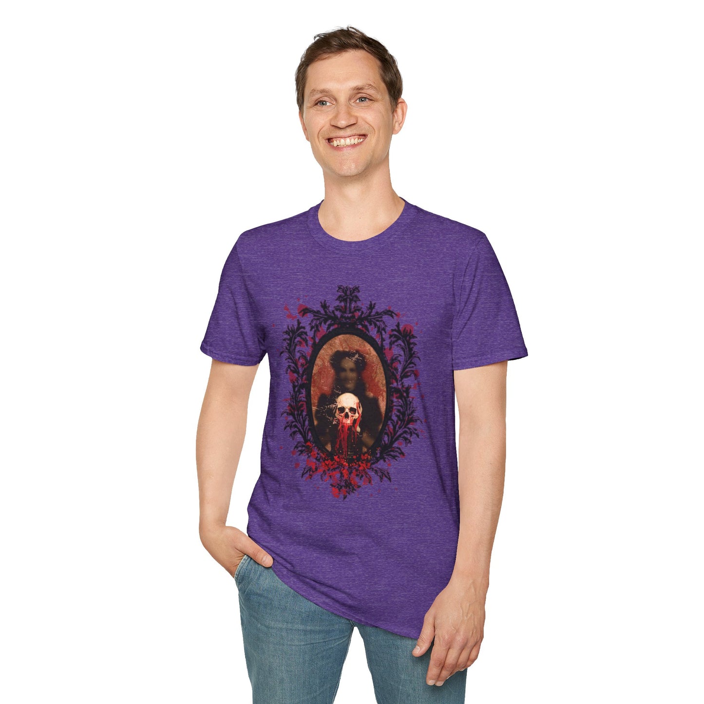 Vintage Gothic Skull Frame - Unisex Softstyle T-Shirt