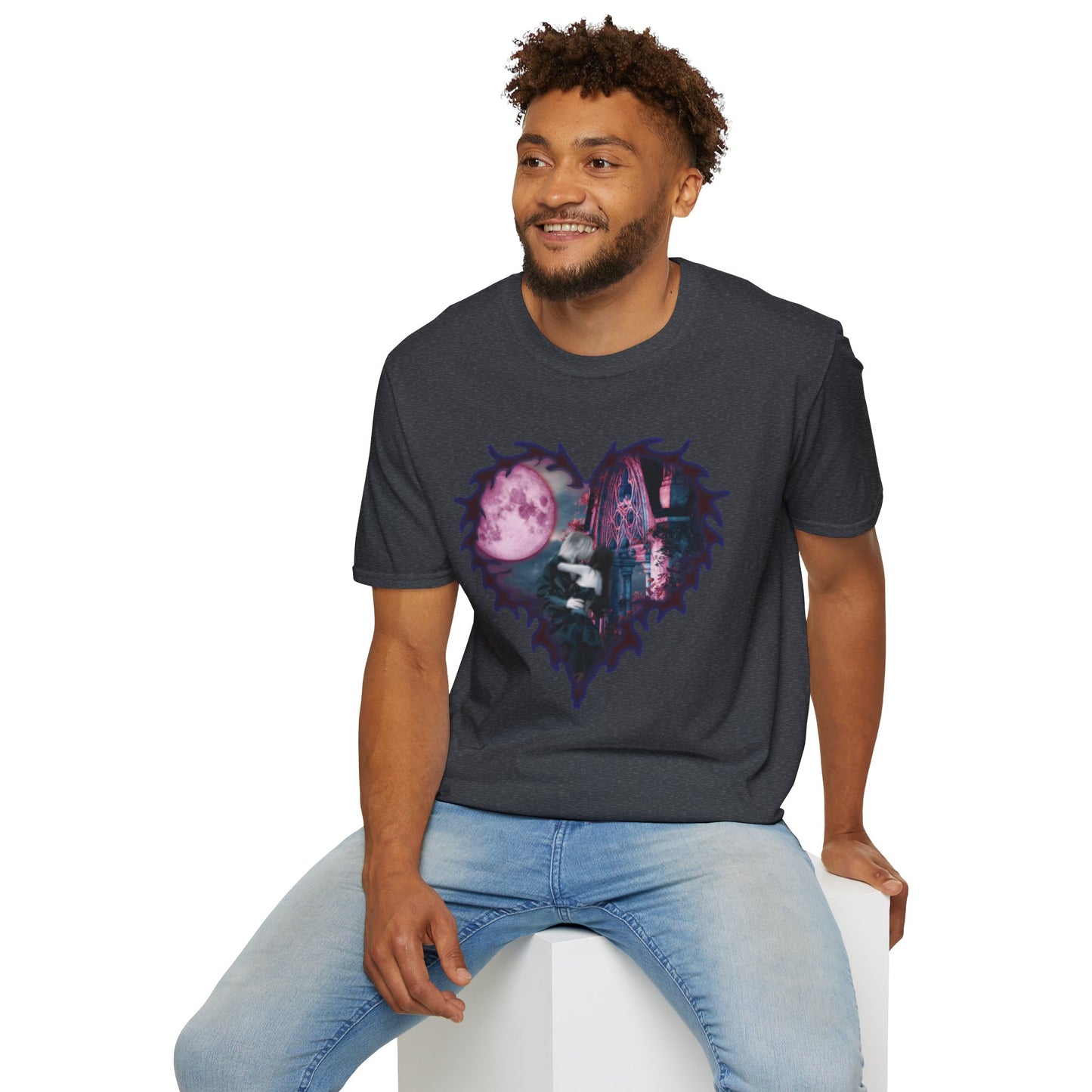 Gothic Couple Under the Moon - Unisex Softstyle T-Shirt