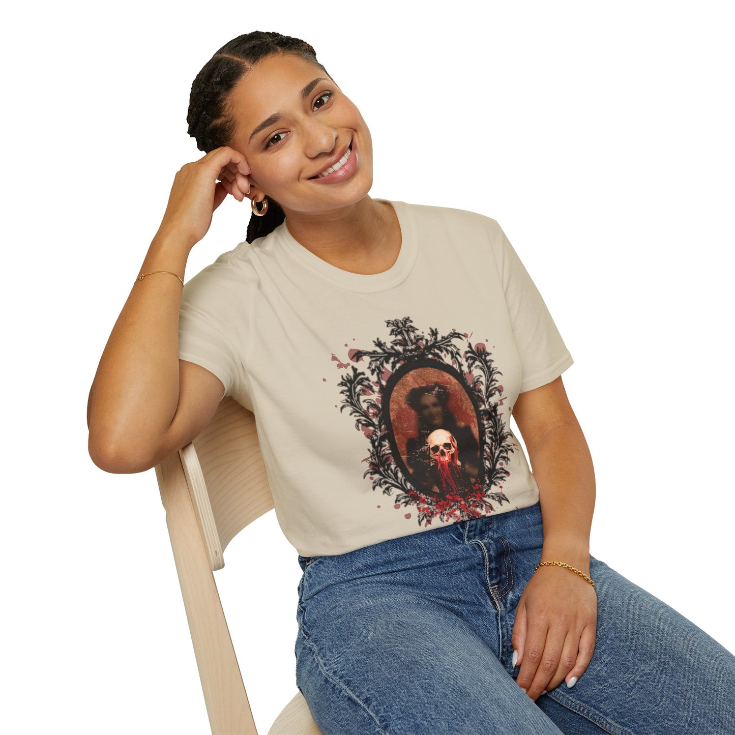 Vintage Gothic Skull Frame - Unisex Softstyle T-Shirt