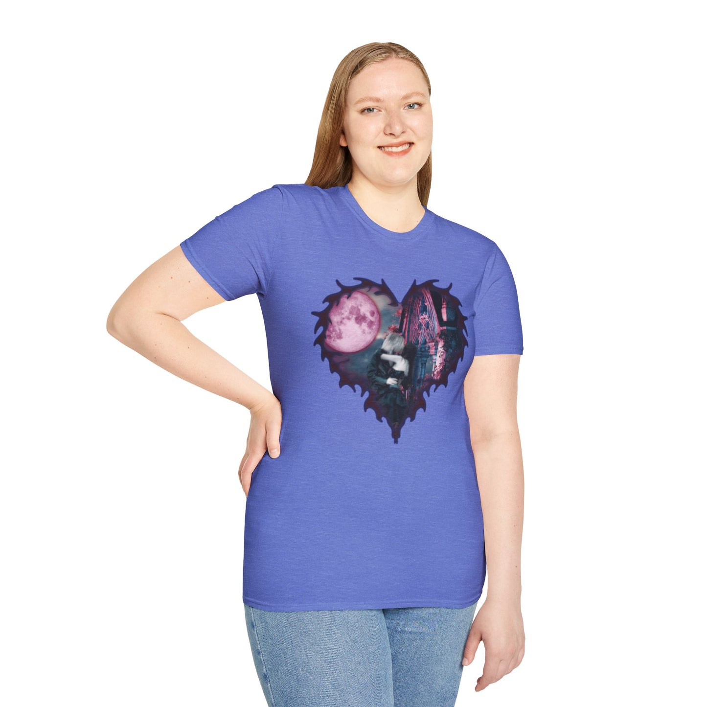 Gothic Couple Under the Moon - Unisex Softstyle T-Shirt
