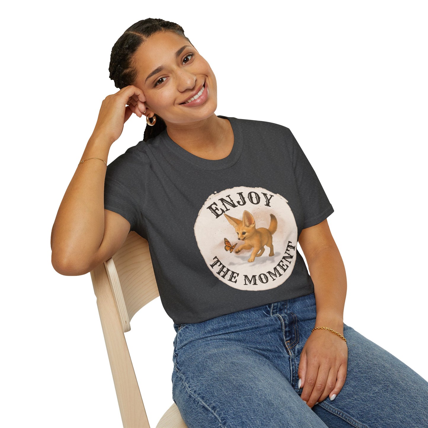 Cute Fox Enjoy the Moment - Unisex Softstyle T-Shirt