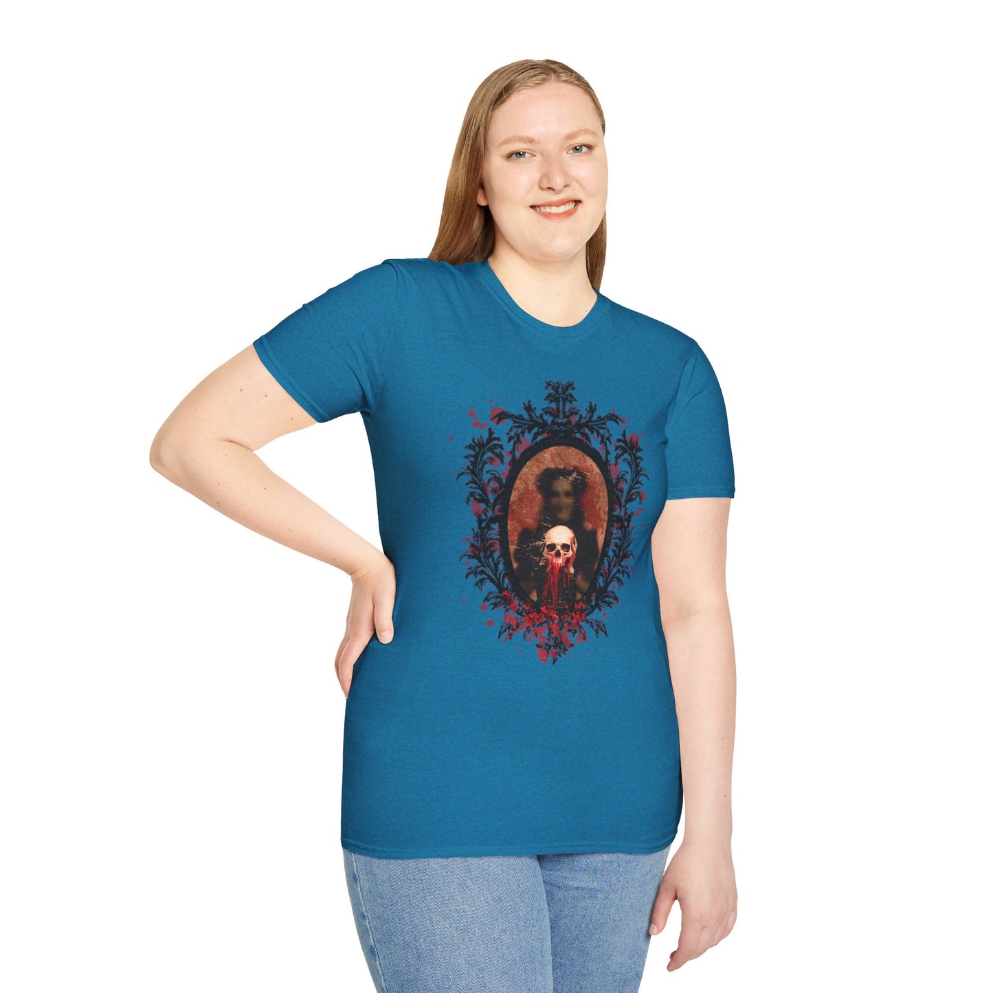 Vintage Gothic Skull Frame - Unisex Softstyle T-Shirt