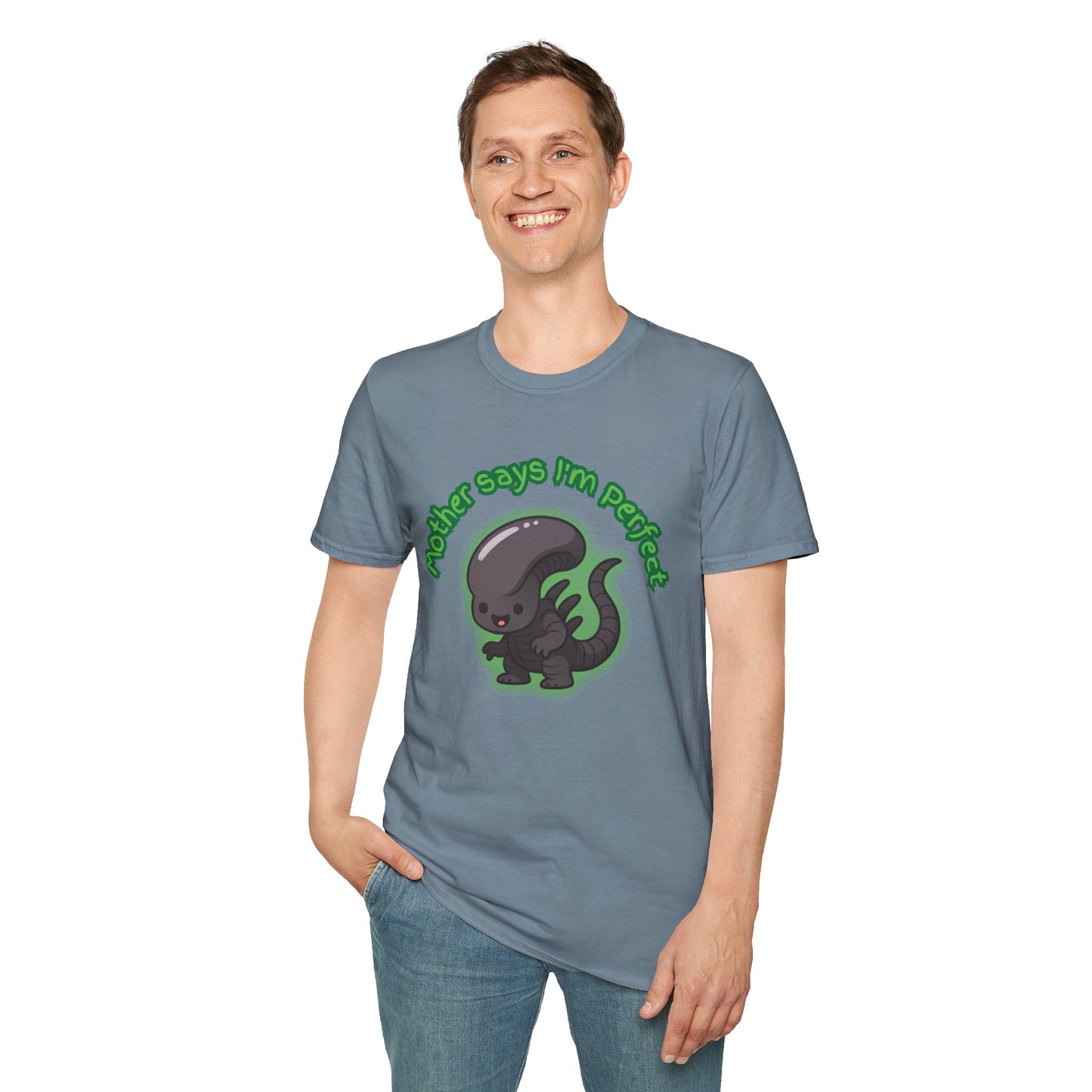 Alien Cute Xenomorph I'm Perfect - Unisex Softstyle T-Shirt