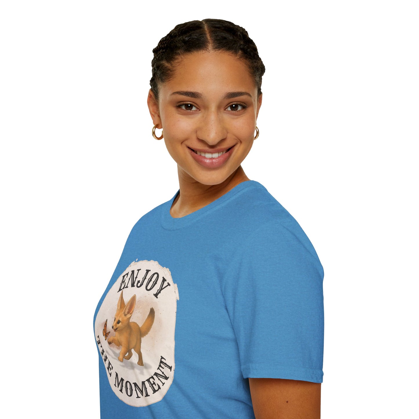 Cute Fox Enjoy the Moment - Unisex Softstyle T-Shirt