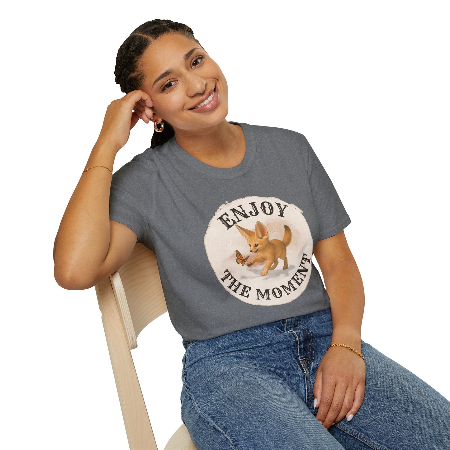 Cute Fox Enjoy the Moment - Unisex Softstyle T-Shirt