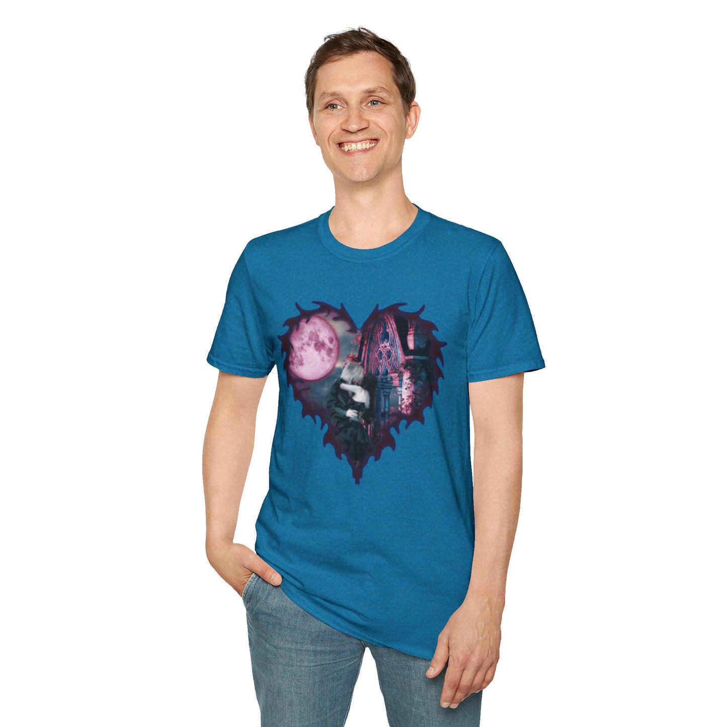 Gothic Couple Under the Moon - Unisex Softstyle T-Shirt