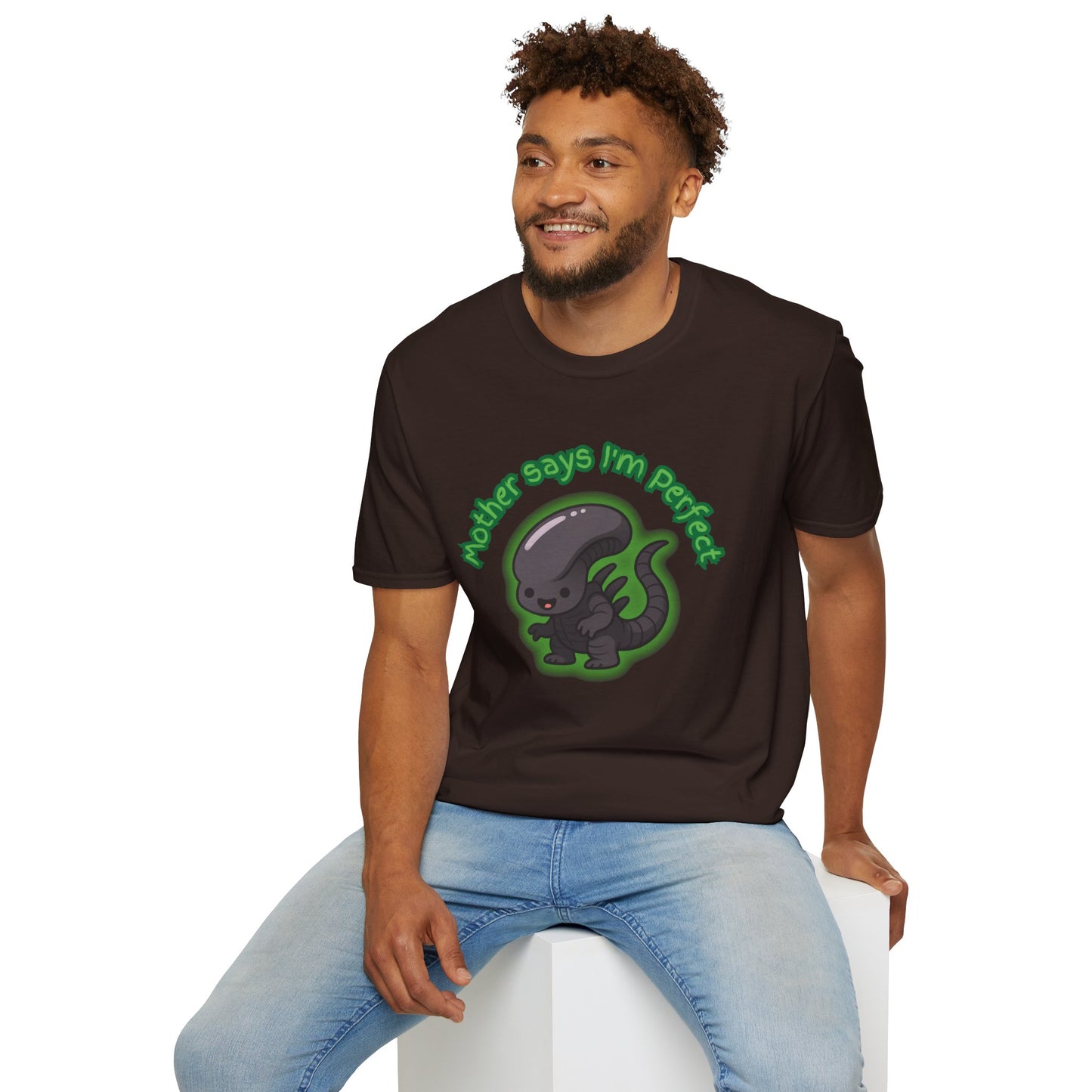 Alien Cute Xenomorph I'm Perfect - Unisex Softstyle T-Shirt
