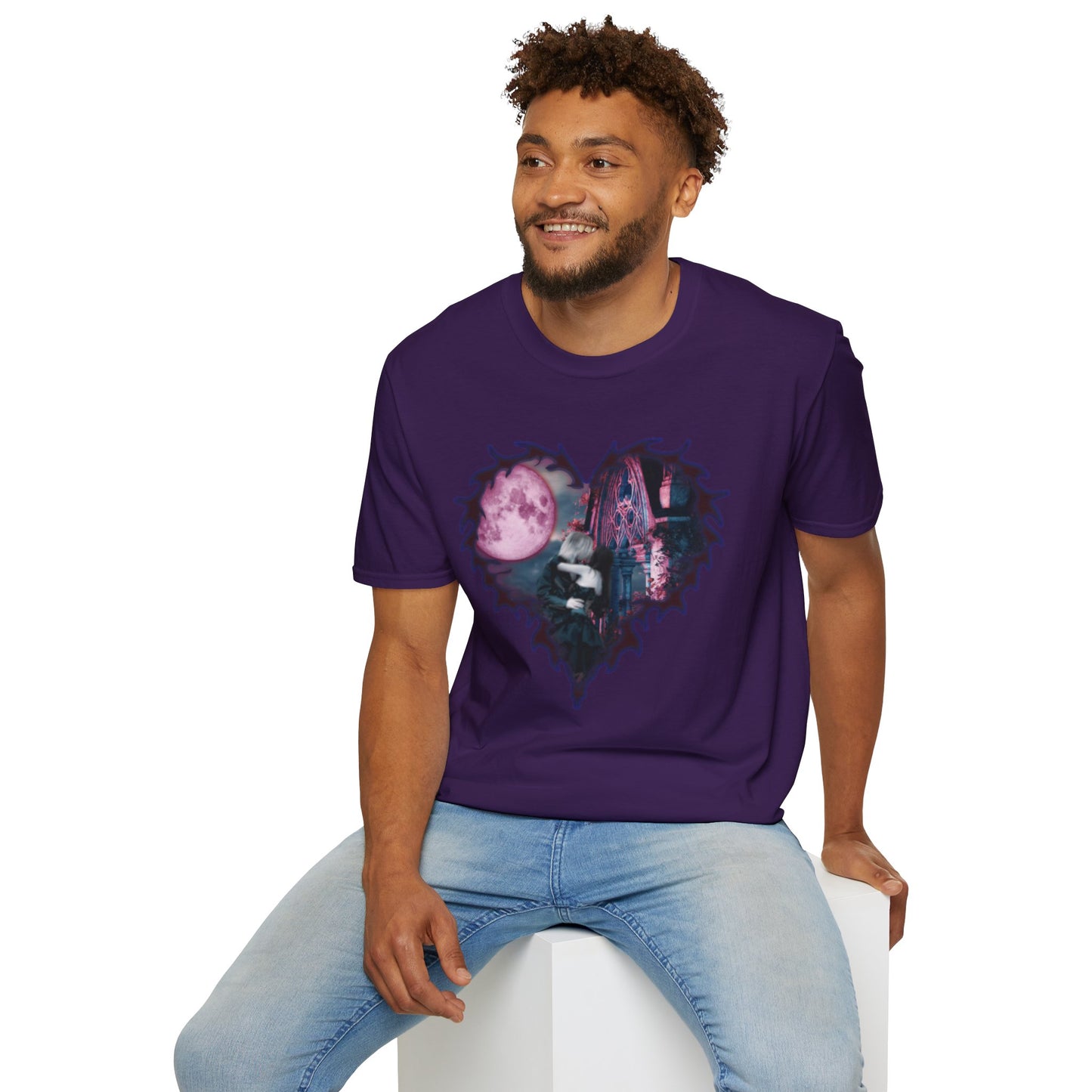 Gothic Couple Under the Moon - Unisex Softstyle T-Shirt