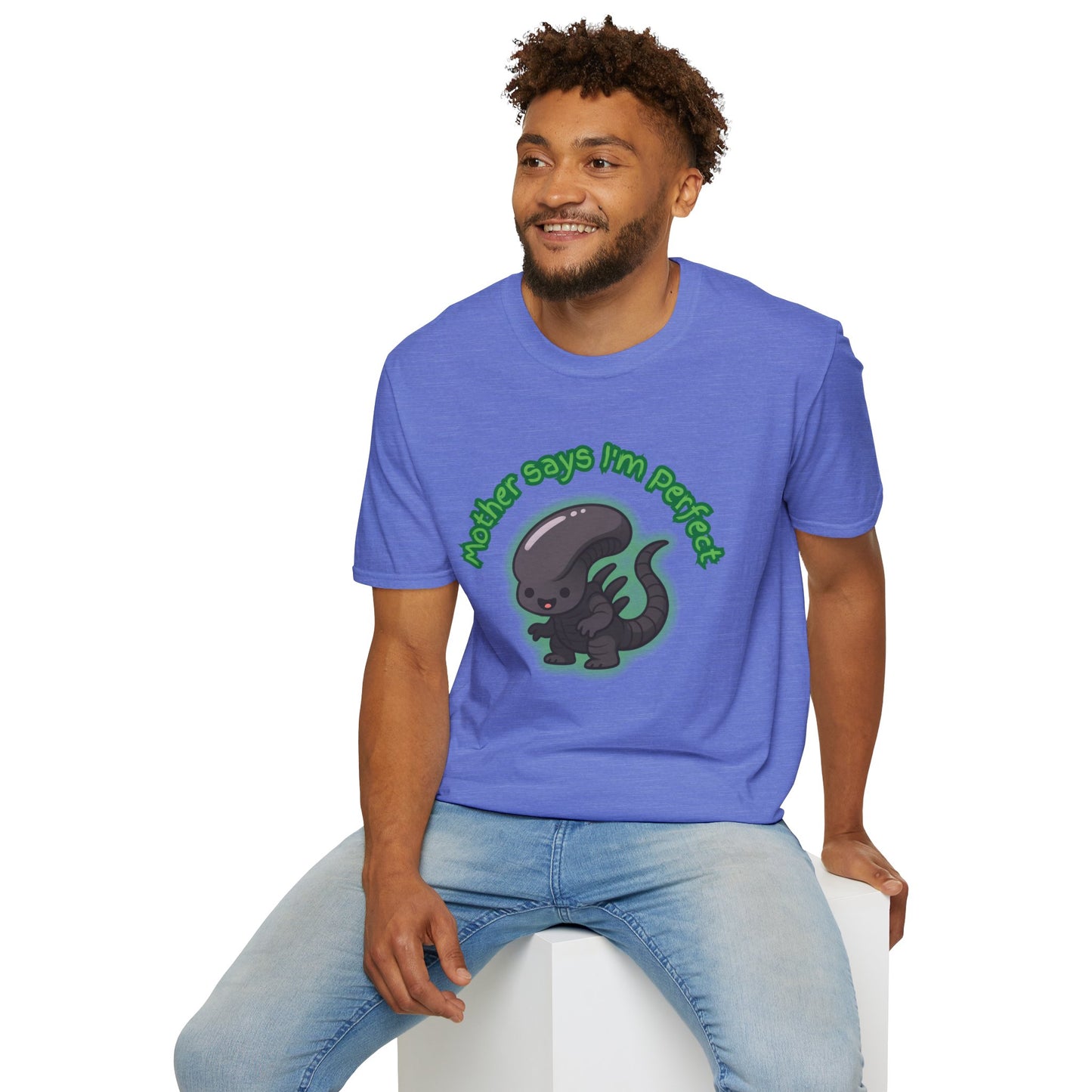 Alien Cute Xenomorph I'm Perfect - Unisex Softstyle T-Shirt