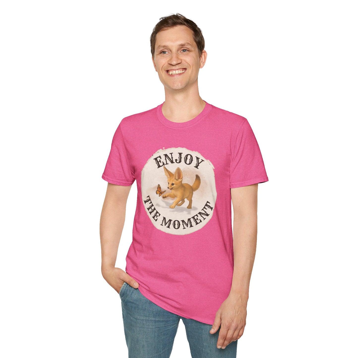 Cute Fox Enjoy the Moment - Unisex Softstyle T-Shirt