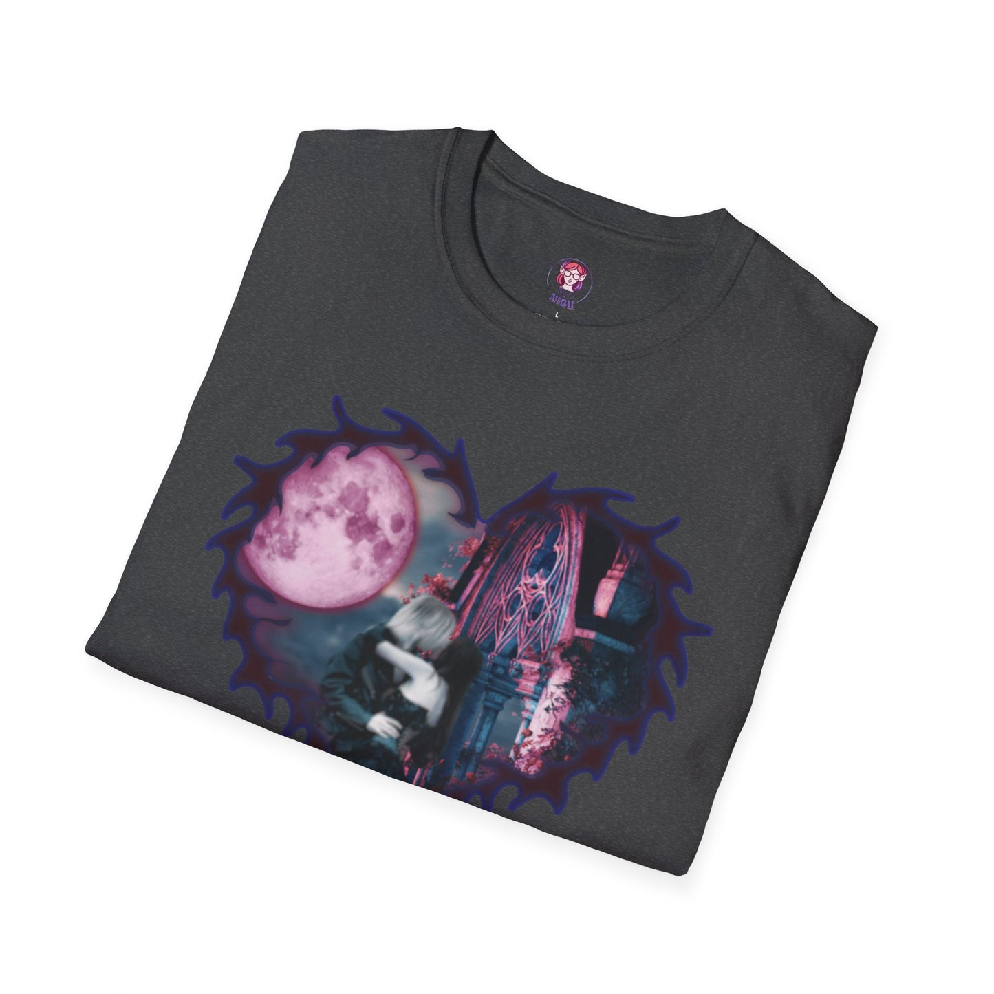 Gothic Couple Under the Moon - Unisex Softstyle T-Shirt