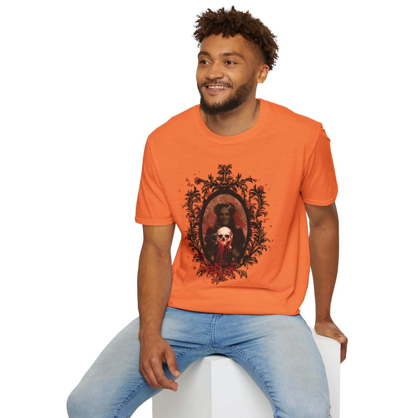 Vintage Gothic Skull Frame - Unisex Softstyle T-Shirt