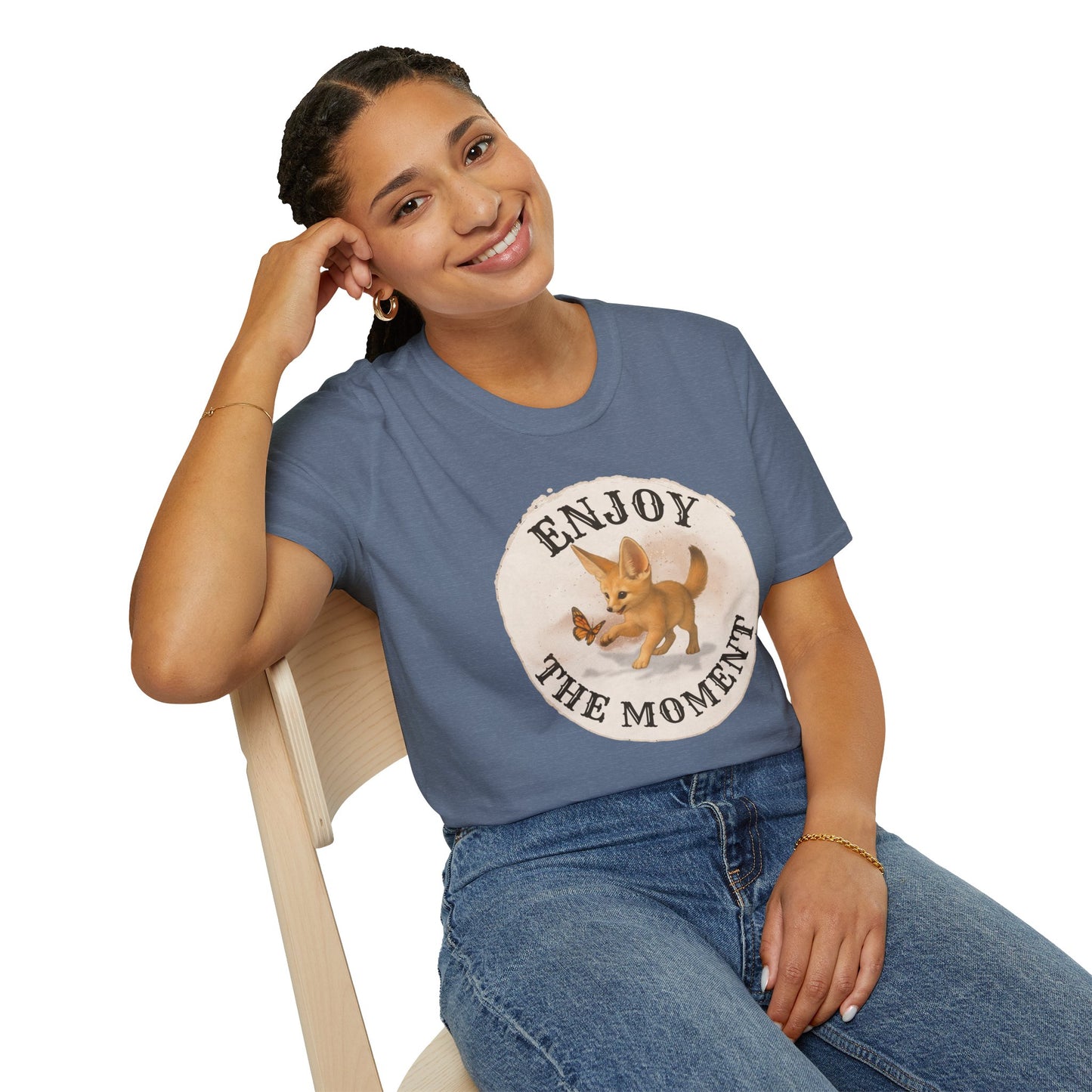 Cute Fox Enjoy the Moment - Unisex Softstyle T-Shirt