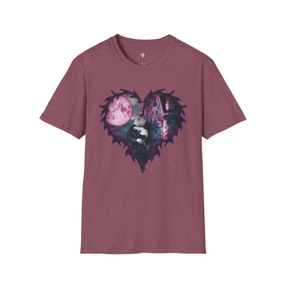 Gothic Couple Under the Moon - Unisex Softstyle T-Shirt
