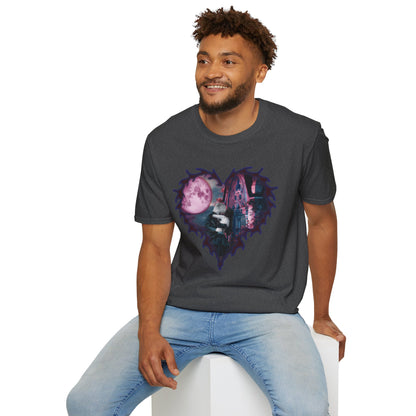 Gothic Couple Under the Moon - Unisex Softstyle T-Shirt