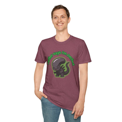 Alien Cute Xenomorph I'm Perfect - Unisex Softstyle T-Shirt