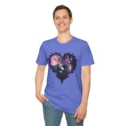 Gothic Couple Under the Moon - Unisex Softstyle T-Shirt