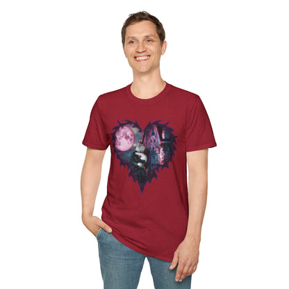 Gothic Couple Under the Moon - Unisex Softstyle T-Shirt