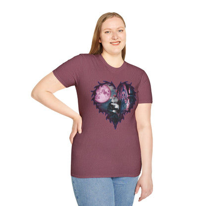 Gothic Couple Under the Moon - Unisex Softstyle T-Shirt