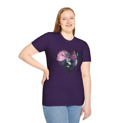Gothic Couple Under the Moon - Unisex Softstyle T-Shirt