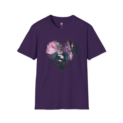 Gothic Couple Under the Moon - Unisex Softstyle T-Shirt