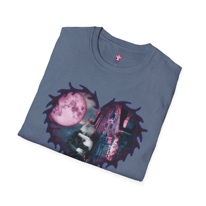 Gothic Couple Under the Moon - Unisex Softstyle T-Shirt