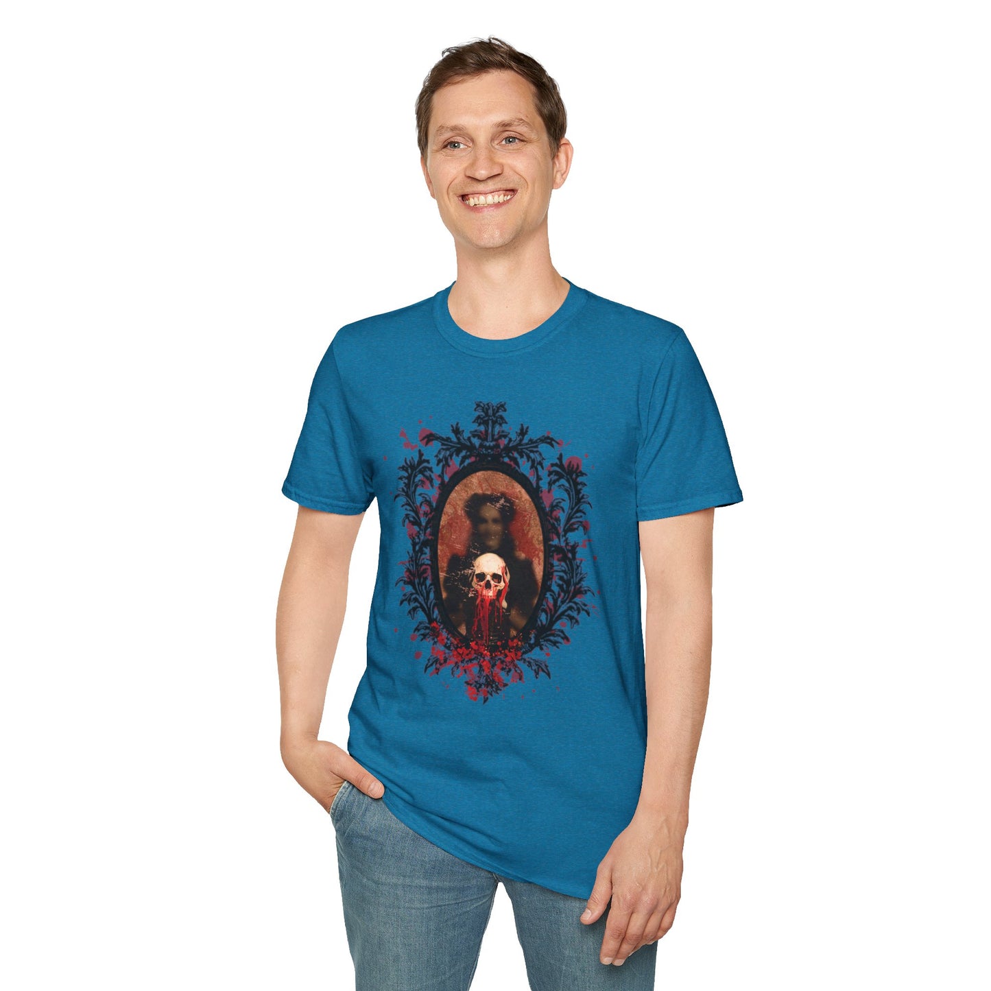 Vintage Gothic Skull Frame - Unisex Softstyle T-Shirt