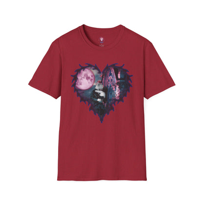 Gothic Couple Under the Moon - Unisex Softstyle T-Shirt